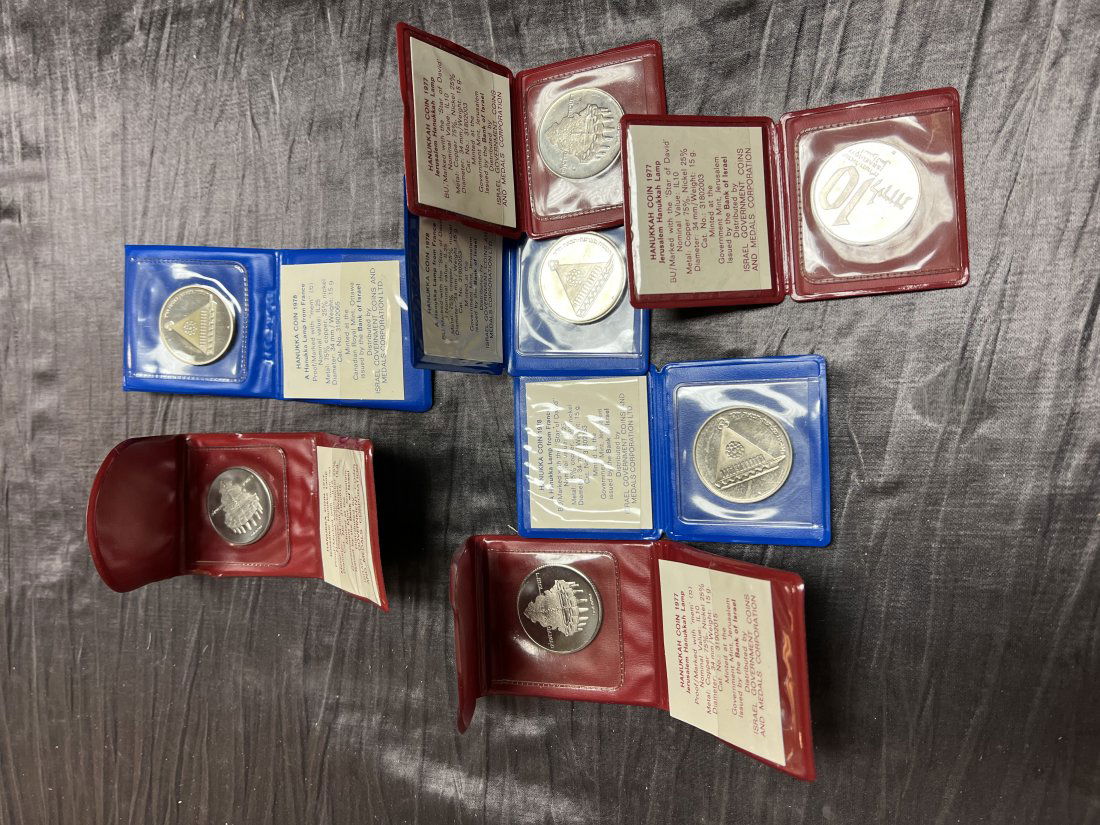 Lot of 7 Israel commemorative issue. coins, medals. (1 of 2)