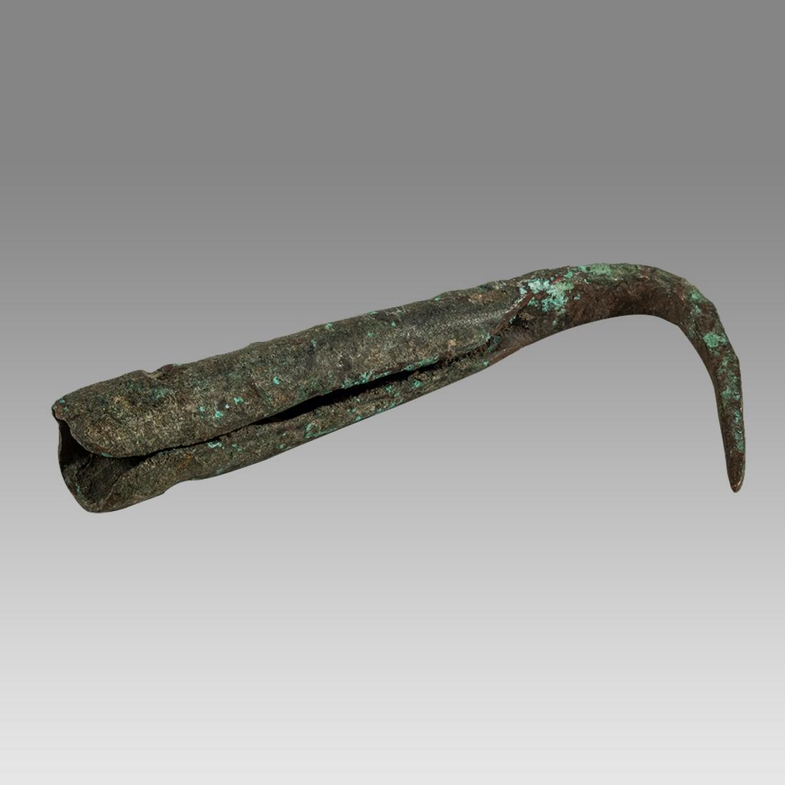Ancient Luristan Bronze Hand pick tool c.1000 BC.: Ancient Luristan Bronze Hand pick tool c.1000 BC. Size 4 inches length. Cast bronze farm tool hand pick, with nice patina. Ex Private NYC collection acquired 1970's