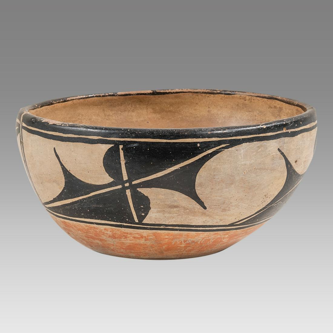 Acoma Pottery Bowl decorated with Birds. (1 of 4)