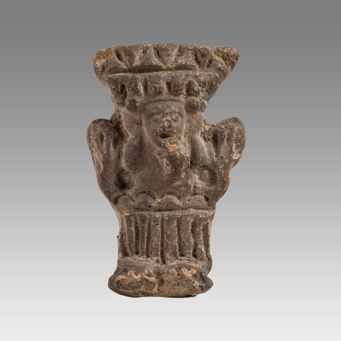 Ancient Pre Columbian clay Idol c.100 BC - 200 AD.: Ancient Pre Columbian clay Idol c.100 BC - 200 AD. Size 2 1/8 inches high. Fine red clay idol wearing elaborate headdress. Ex NYC Collection acquired from Harmarook gallery.