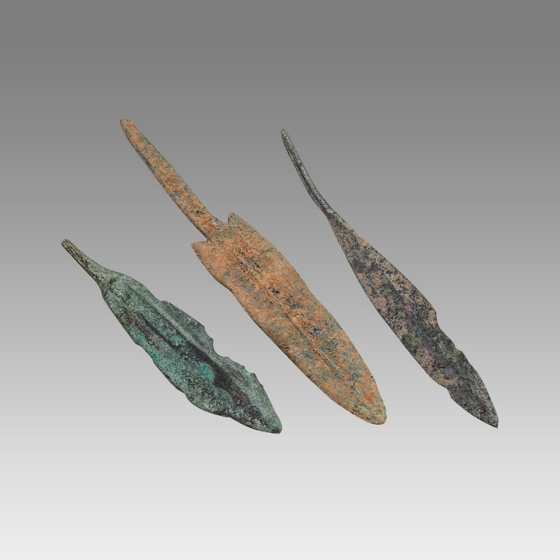 Lot of 3 Ancient Roman Bronze Arrow Points 2nd cent AD. (1 of 2)