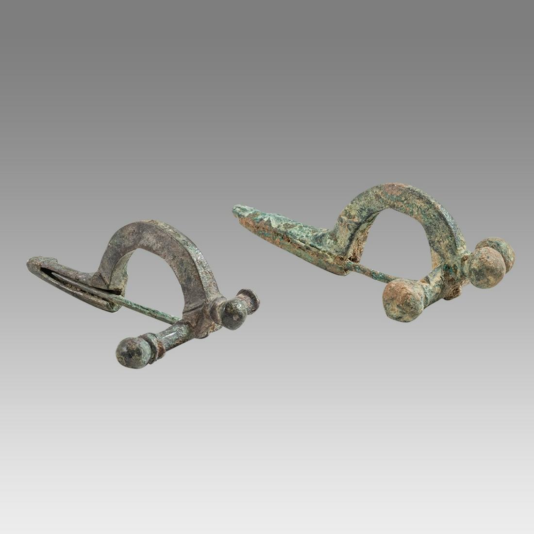 Lot of 2 Ancient Roman Bronze Fibula Brooches 2nd cent AD. (1 of 2)