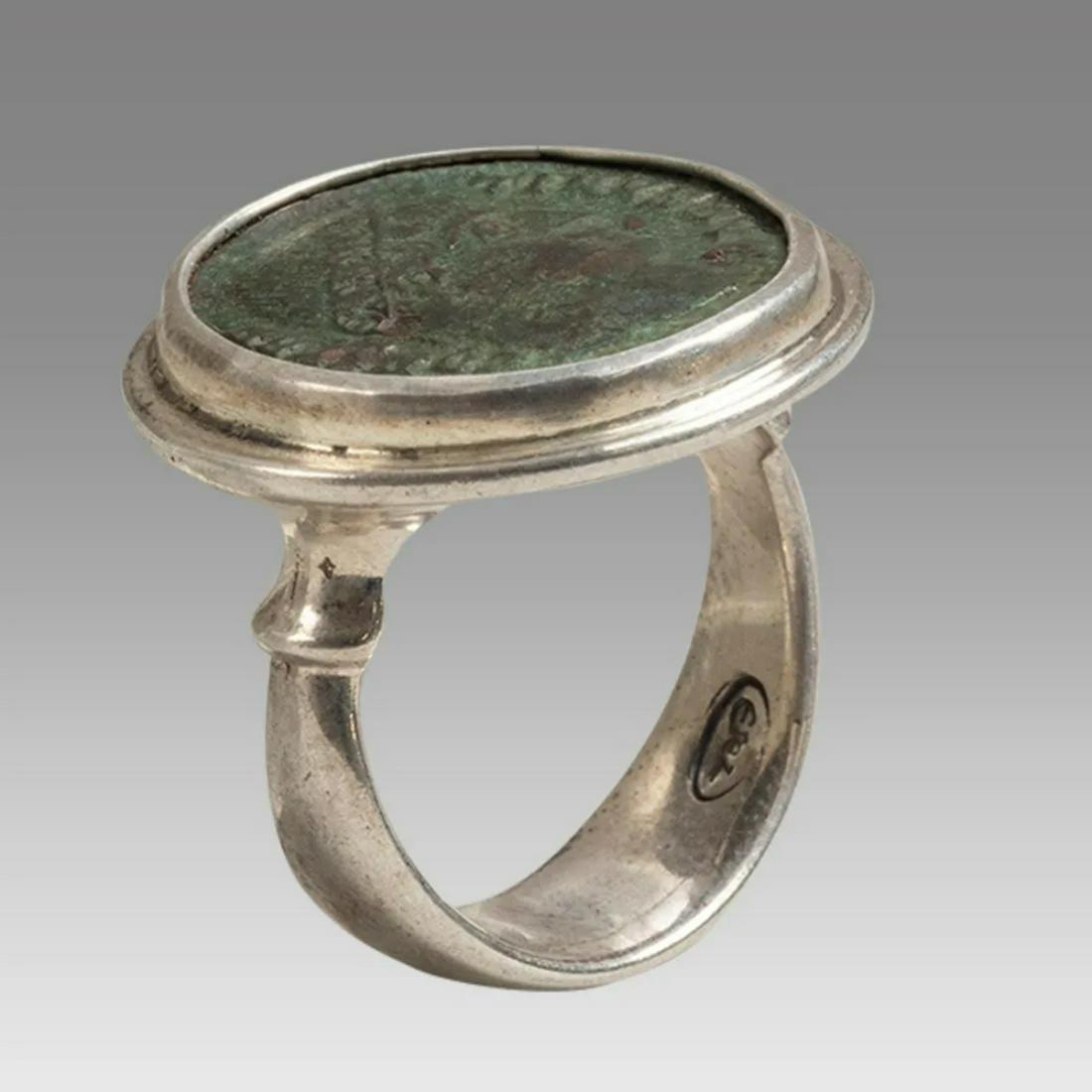 Ancient Roman, Constantine Bronze coin set in Silver ring 307-337 CE. (1 of 2)