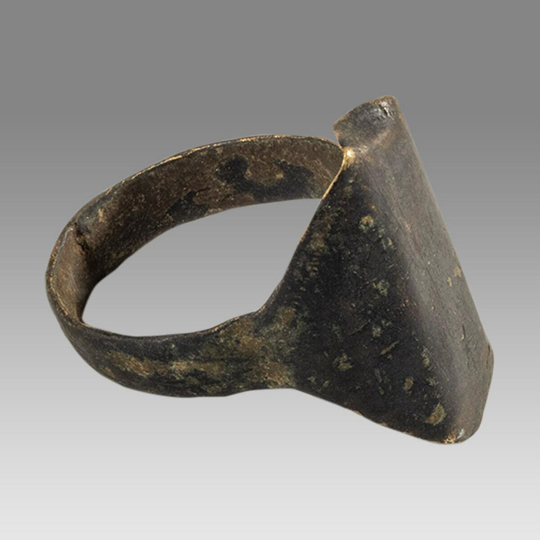 Ancient Luristan Large Bronze Ring c.1000 BC. (1 of 2)