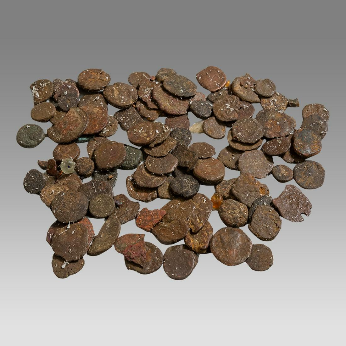 Lot of Ancient Roman, Byzantine bronze coins.: Lot of Ancient Roman, Byzantine bronze coins. Size 9-25 mm. Nice mixed ancient lot of Bronze coins. of mostly Roman and Byzantine coins circa 2nd - 10th century AD. From Jerusalem.