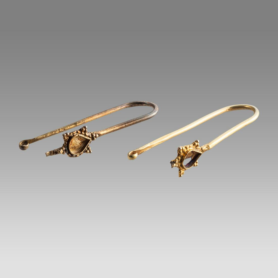 Ancient Roman Gold pair of Earrings c.1st-2nd century AD. (1 of 1)