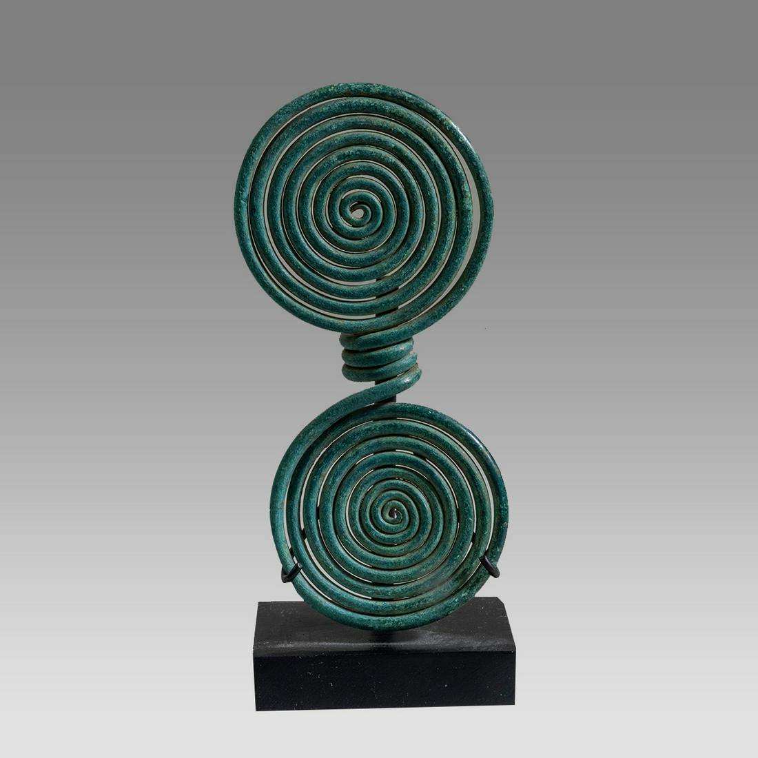 Ancient GEOMETRIC BRONZE SPIRAL FIBULA Brooch c.7th-6th century BC. (1 of 3)