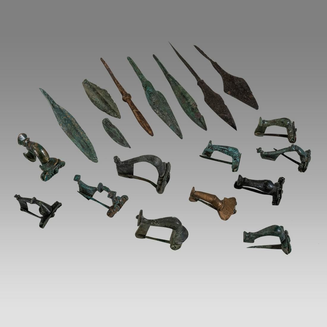 Lot of 19 Ancient Roman Bronze Fibulas, Arrow Heads c.1st-2nd century AD. (1 of 1)