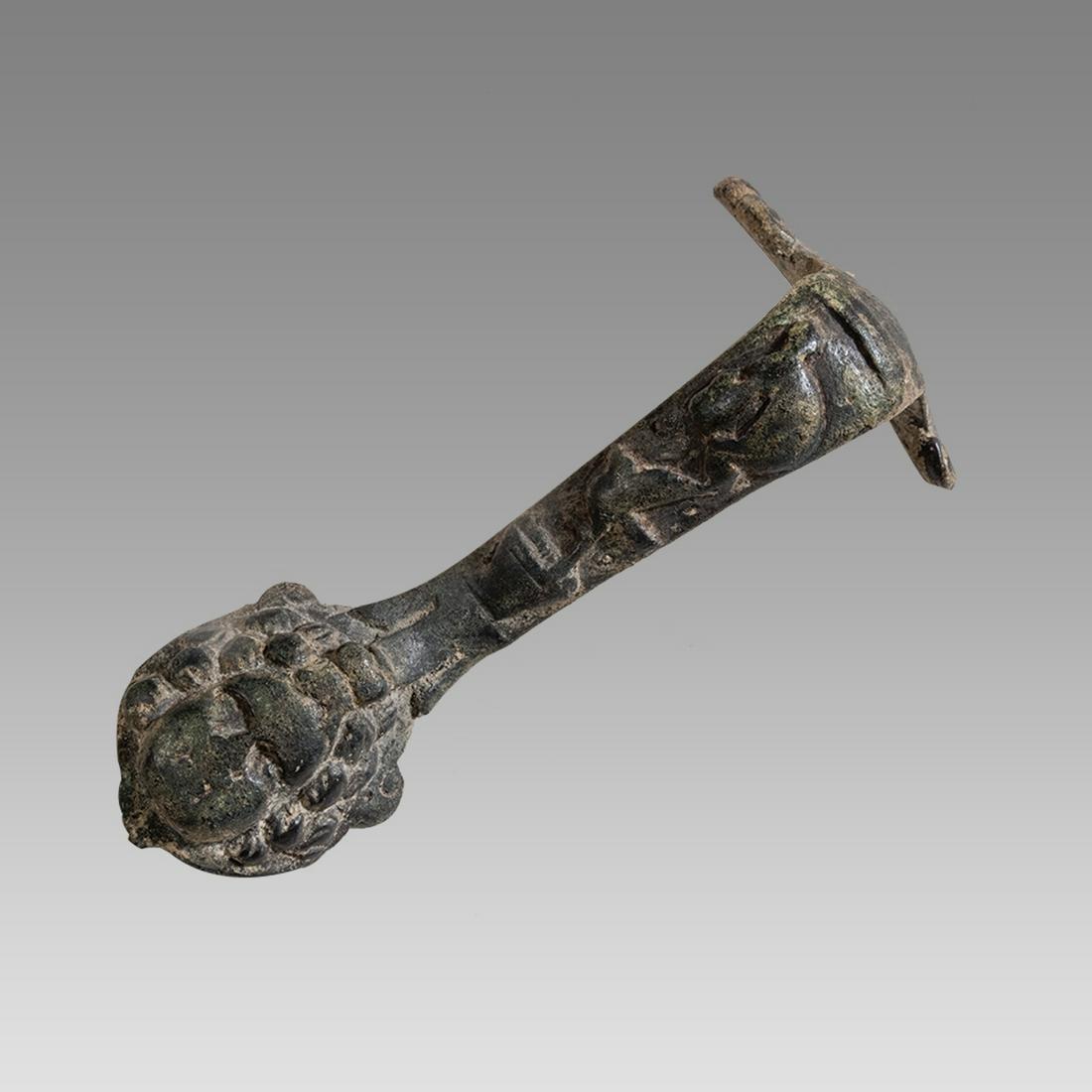 Ancient Roman, Bronze Handle With Head c.1st-2nd century AD. (1 of 2)