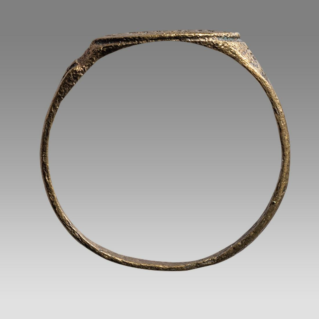 Ancient Roman Bronze Ring c.1st-2nd century AD. (1 of 2)