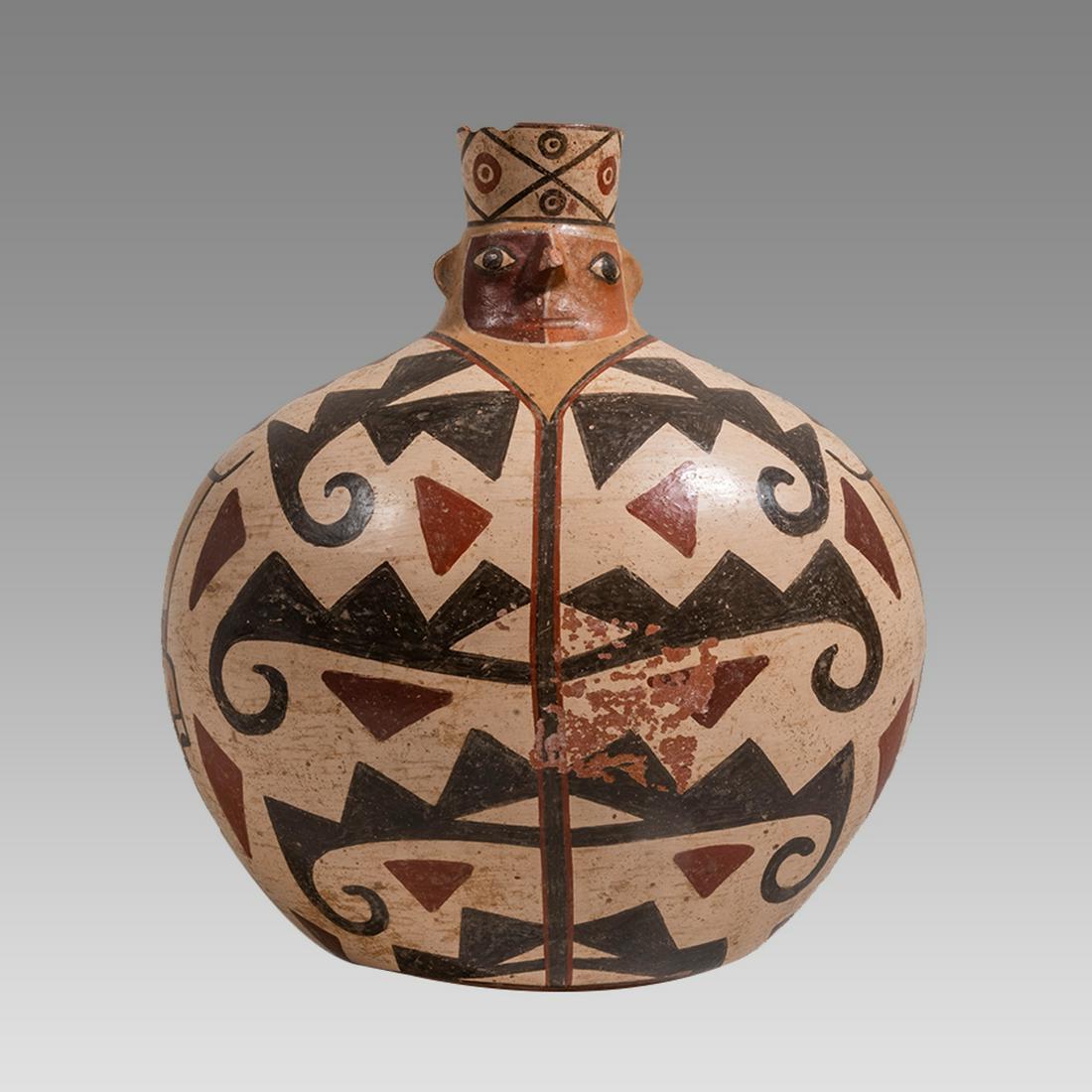 Tiahuanaco Style Polychromed Pottery Bottle. (1 of 4)