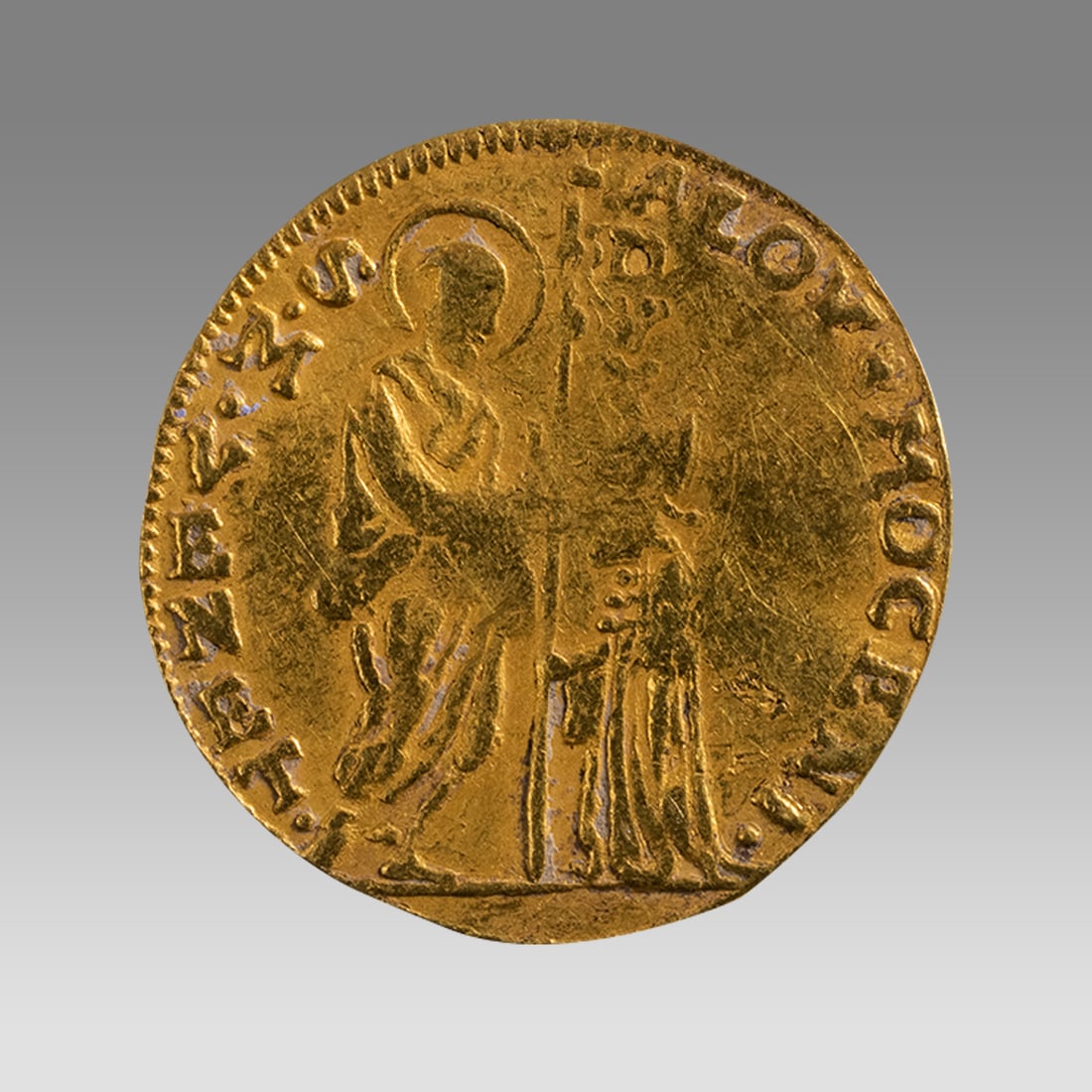ITALY, Venezia (Venice). 1763-78, ALOY.MOCEN. Gold Zecchino (21mm, 3.41 g, 7h).: ITALY, Venezia (Venice). 1763-78, ALOY.MOCEN. Gold Zecchino (21mm, 3.41 g, 7h). St. Mark standing right, holding Gospels and presenting flag to Doge kneeling left / Christ standing facing, raising han