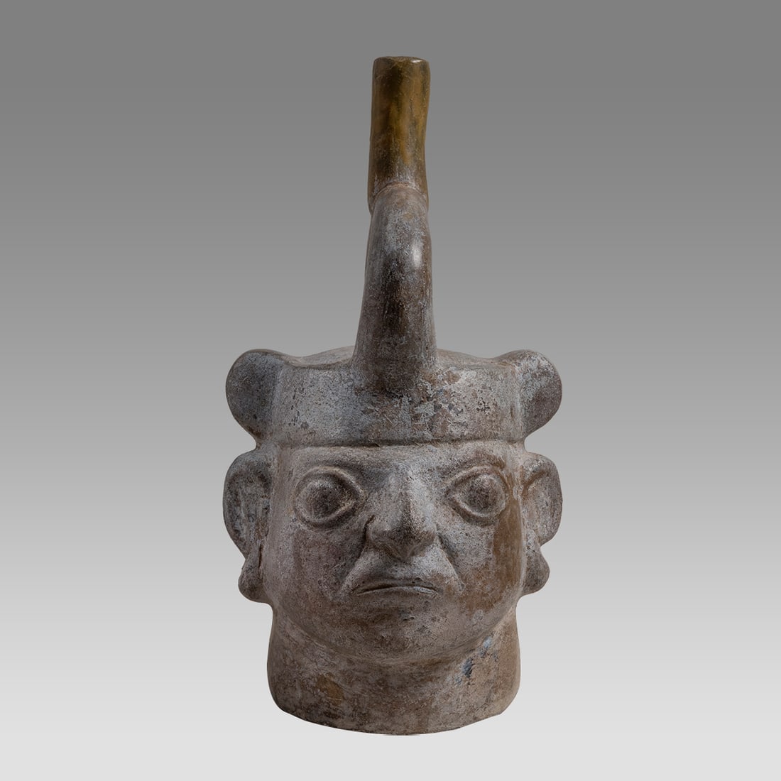 Moche IV Blackware Portrait Pottery Vessel c.400-500 AD. (1 of 4)