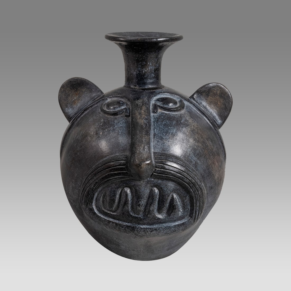 Chimu Style Blackware Jaguar Head pottery Vessel c.800-1200 AD. (1 of 4)