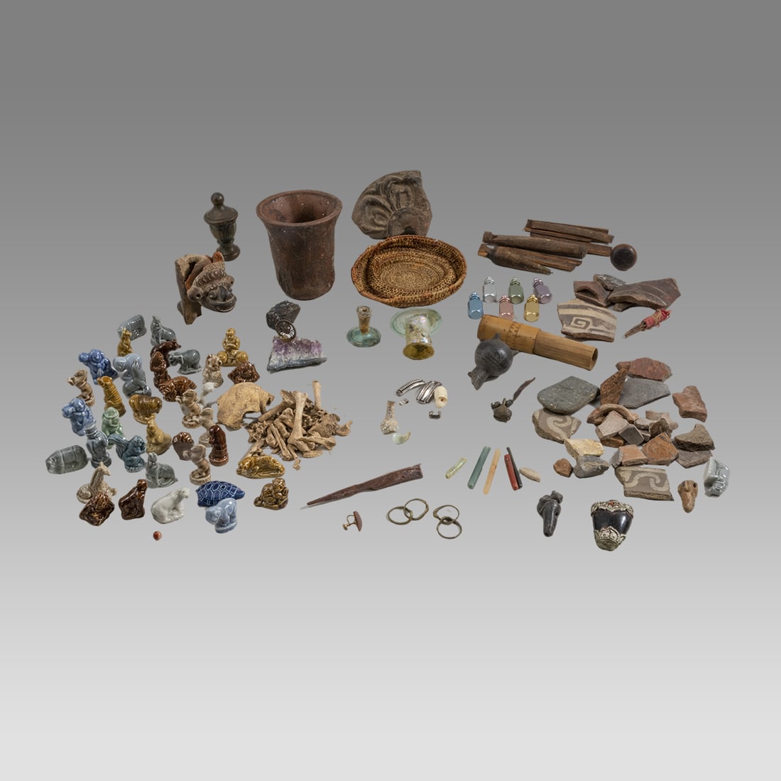 Large Lot of Ancient Roman Glass Fragments, Pre Columbian and Asian Misc lot. (1 of 1)