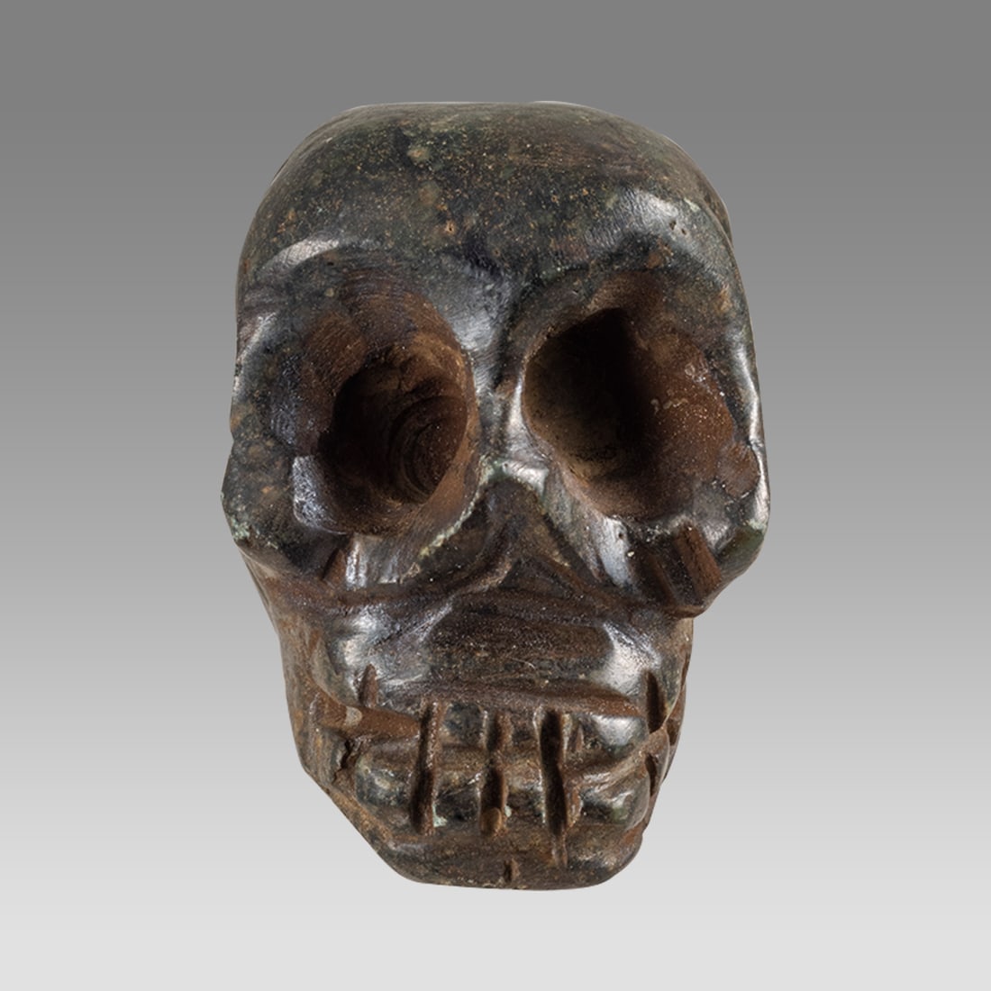 Pre Columbian, Style ladeite Skull Pendant. (1 of 3)