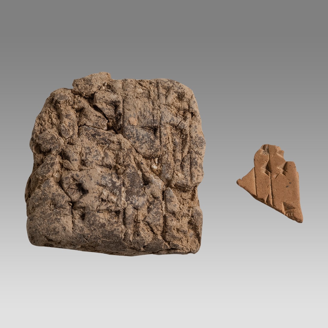 Ancient Old Babylonian Cueniform Clay Tablet c.1900 BC. (1 of 2)