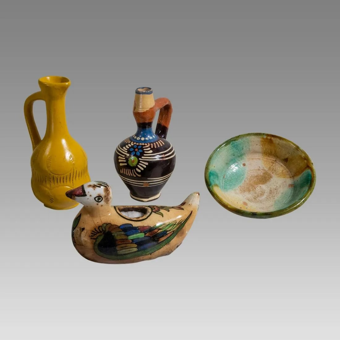 Lot of 4 Turkish Canakkale Ceramic Vessels. (1 of 2)