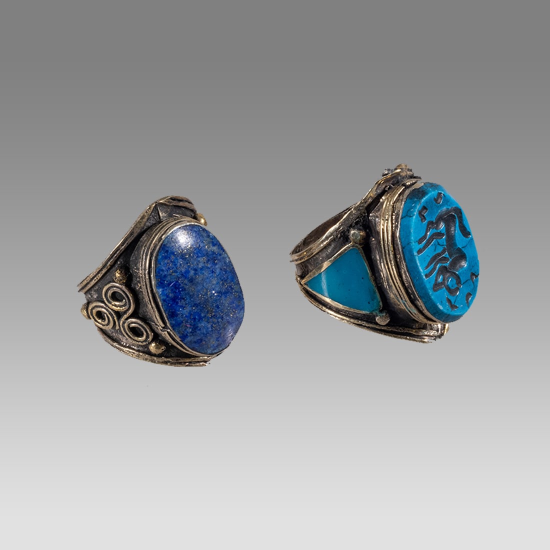 Lot of 2 Persian Silvered rings with Lapis Lazuli Stone. (1 of 2)