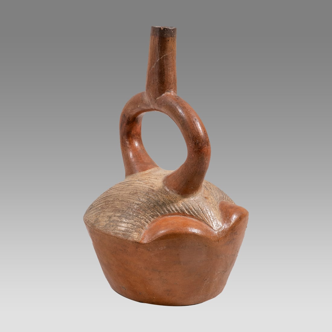 Moche Style Pottery Shell Vessel. (1 of 3)