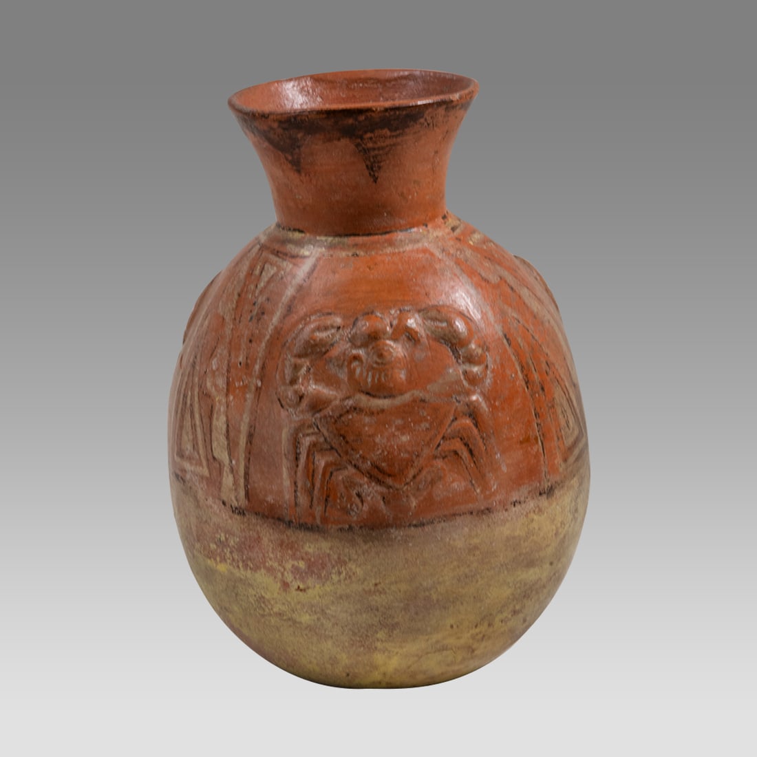 Moche Style Crab Pottery Bottle. (1 of 3)