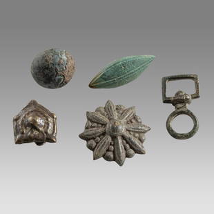 Lot of 5 Ancient Roman Bronze Belt Fittings, Armor Decoration c.2nd century AD.: Lot of 5 Ancient Roman Bronze Belt Fittings, Armor Decoration c.2nd century AD. Size 18-29 mm. Cast bronze Armor decorations and armor Fittings. Provenance: Collection of David Van Vleck, Jr of Brookl