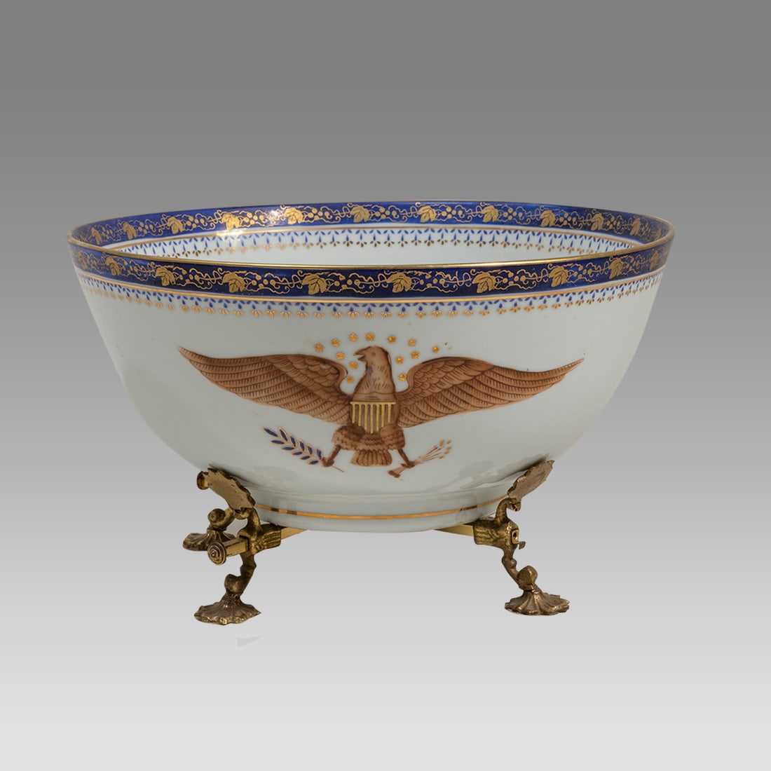 Chinese Export for The American Market, Porcelain Bowl. (1 of 4)
