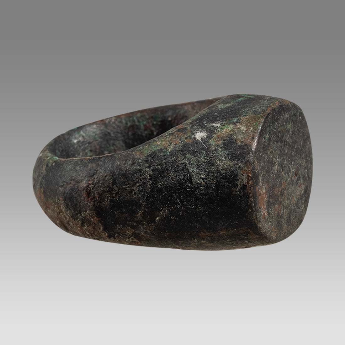 Ancient Roman Bronze Ring c.2nd century AD. (1 of 2)