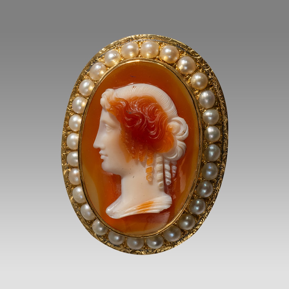 Antique Victorian Cameo With Female Bust Set in Gold Brooch and Pearls c.19th century. (1 of 2)