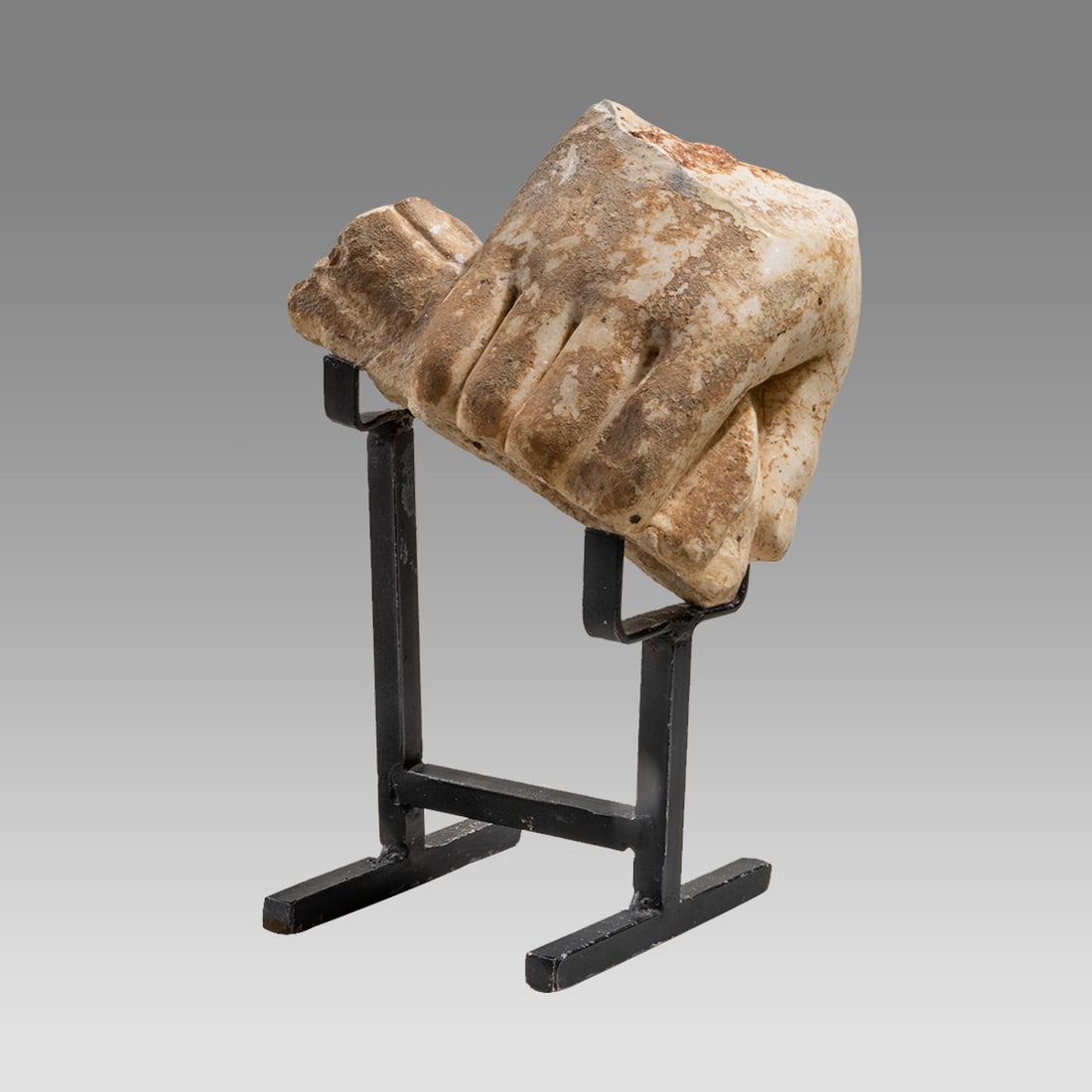 Ancient Roman MArble Hand c.1st-2nd century AD. (1 of 4)