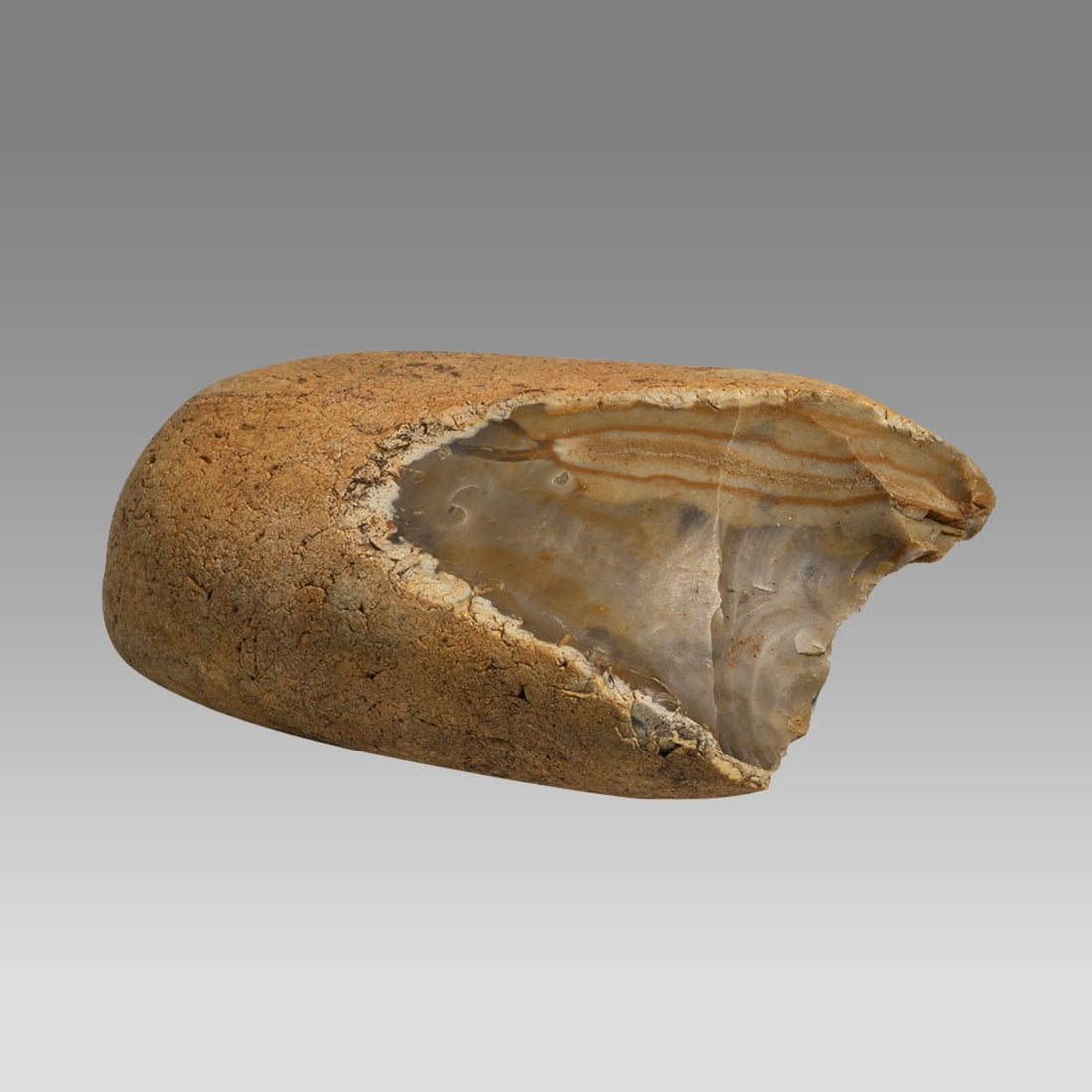 Abbevilian Flint Scraper Ca. 700,000-500,000 BP. Germany. (1 of 2)