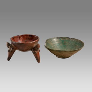 Ancient Pre-Columbian, Costa Rican Pottery Tripod Bowl c.500 to 700 AD. (2): Ancient Pre-Columbian, Costa Rican Pottery Tripod Bowl c.500 to 700 AD. (2) Size 3 1/2 inches high. 4 1/2 inches wide. A Costa Rican pottery tripod bowl. Together with a Kashan Ceramic Bowl c.12th cen