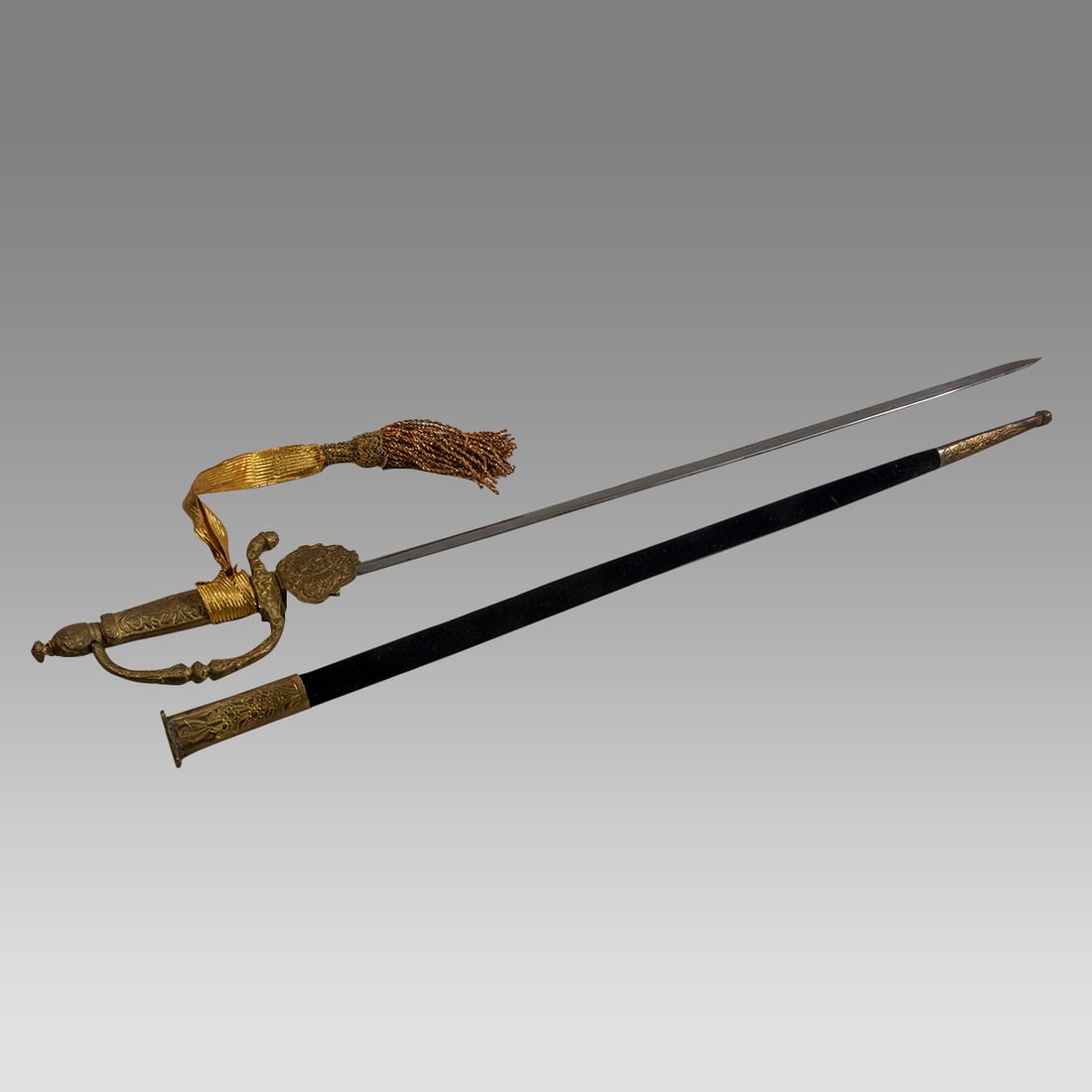 Vintage Persian Ceremonial Sword Reza Shah Pahlavi. (1 of 3)