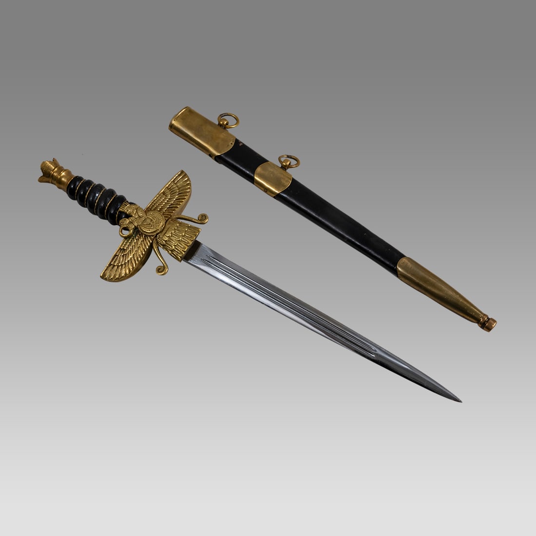 Vintage Persian Ceremonial Sword Reza Shah Pahlavi. (1 of 3)