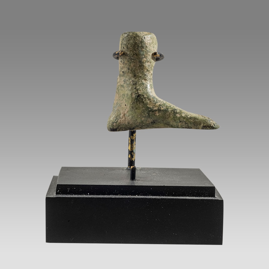 Ancient Roman Bronze Votive Foot c.1st-2nd century AD. (1 of 2)