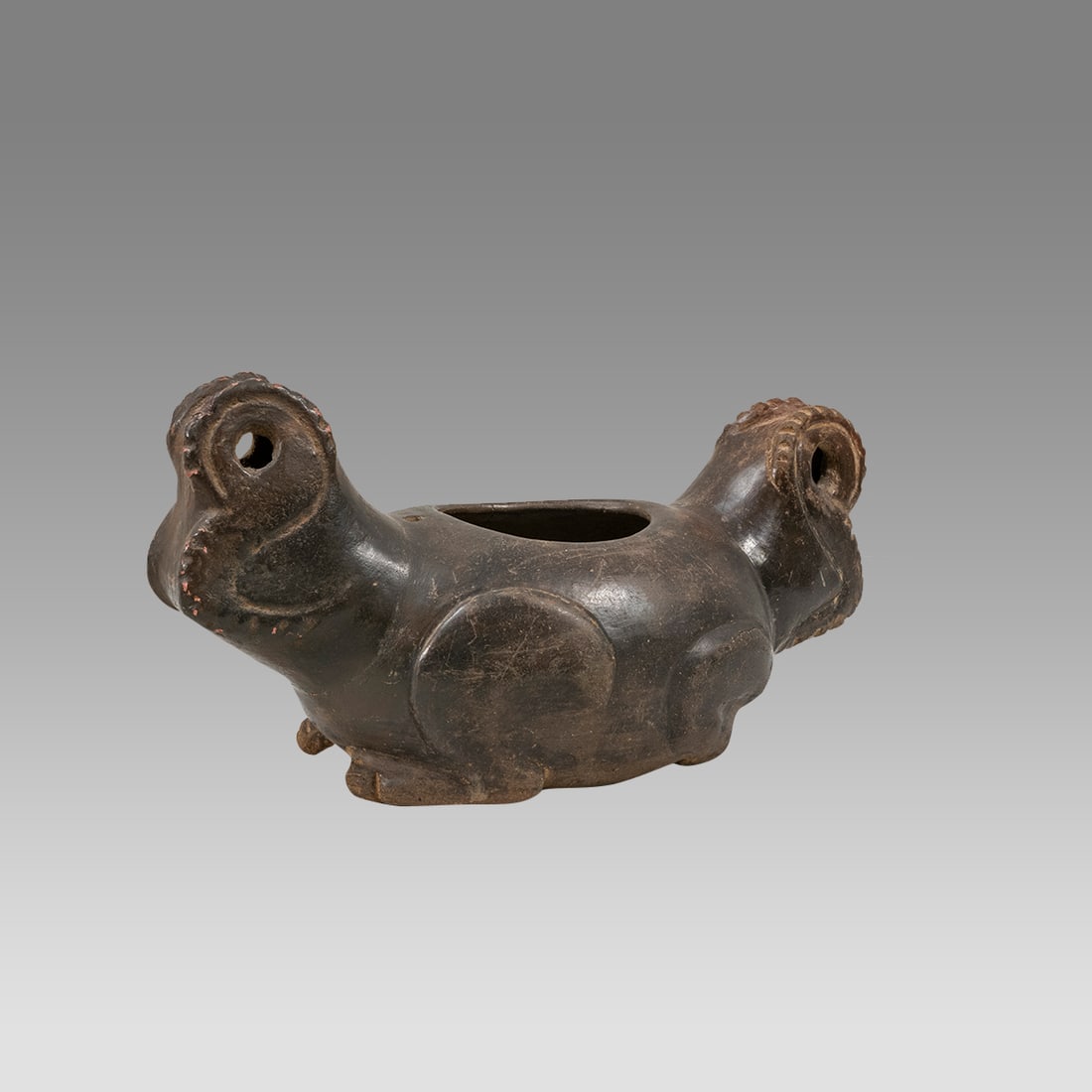 Ancient Pre-Columbian, Olla Taino Zoomorphic Pottery Vessel c.1500 A.D. (1 of 4)