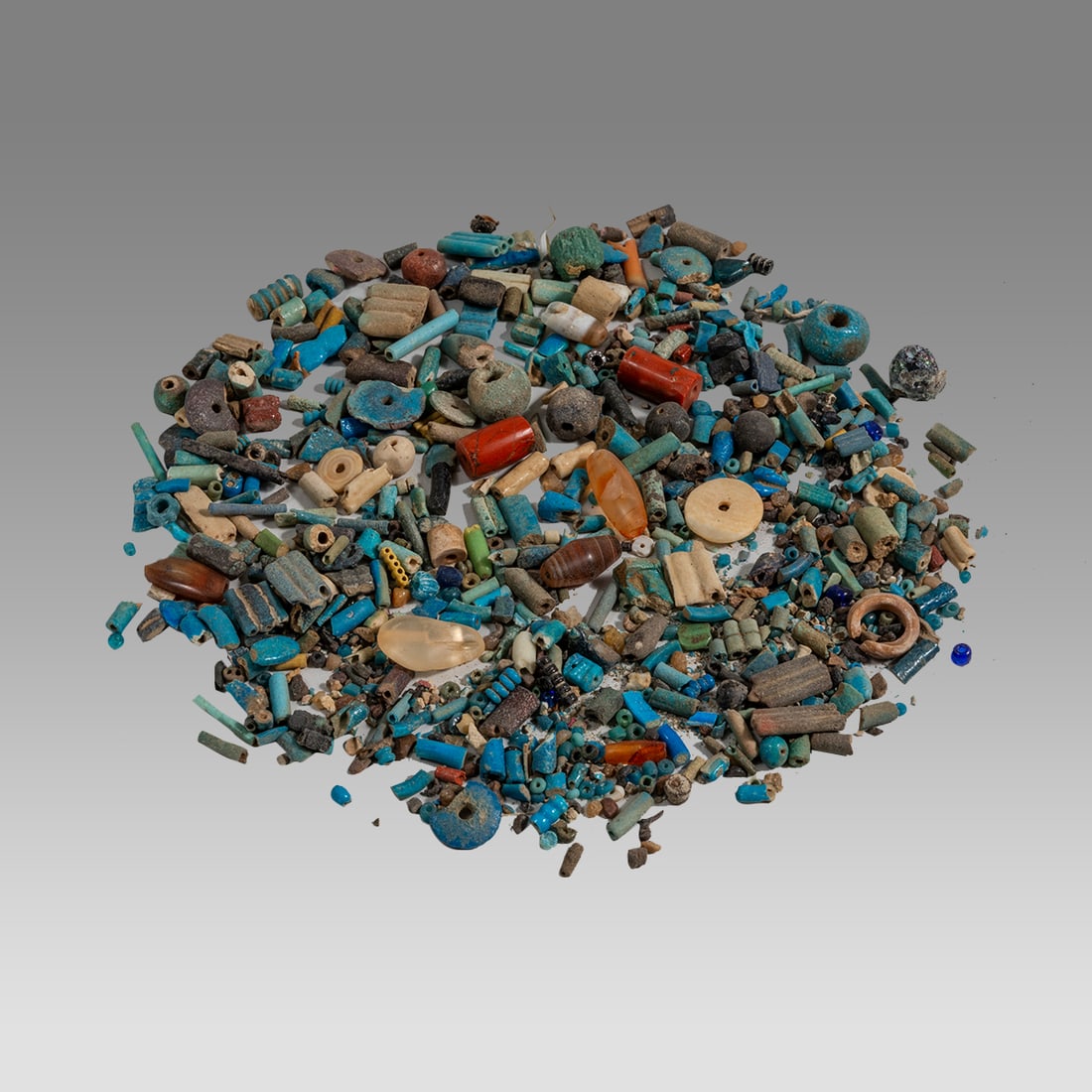 lot of Egyptian Faience Beads and Agate Beads c.300-50 BC. (1 of 1)
