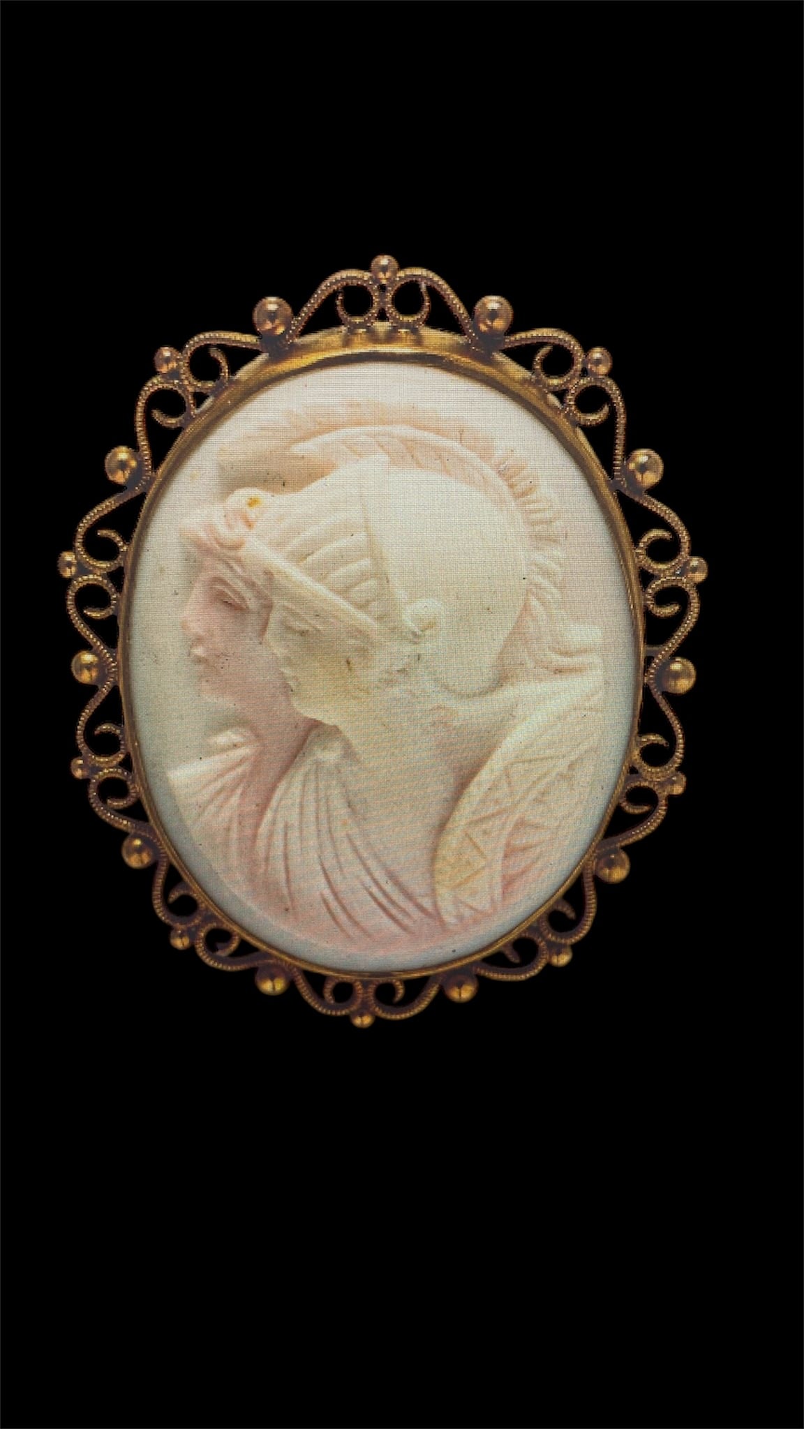Neoclassical Cameo Stone Set in Gold Brooch c.19th century. (1 of 1)