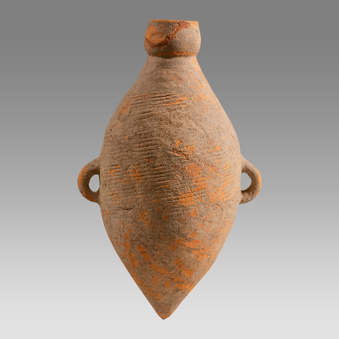 Ancient Chinese Terracotta Amphora c.18th century BC.: Ancient Chinese Terracotta Amphora c.18th century BC. Size 13 inches high. Twin handled red terracotta amphora. Ex Fortuna Gallery NYC.