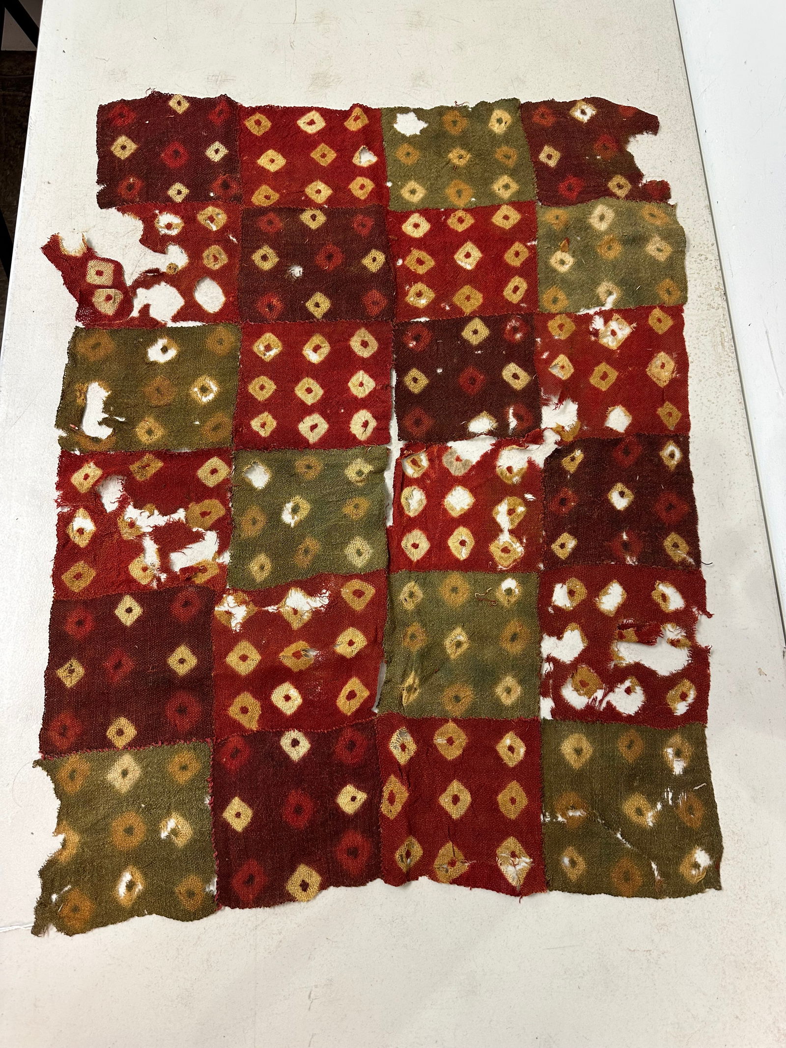 Nazca Tie Dye Partial Shirt, Nazca Ca. 100 - 600 A.D. (1 of 3)