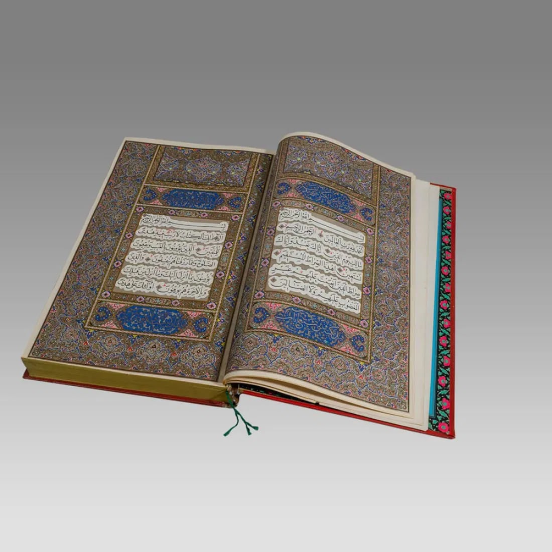 Large Persian Boxed Koran Arya-Mehr By Shah of Iran gold leaf Manuscript. (1 of 9)