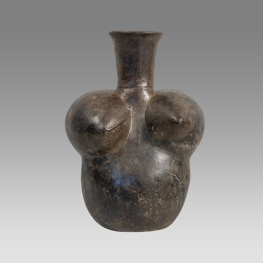 Ancient Pre Columbian Chimu Large Figural Vessel Ca. 1000-1250 A.D. (1 of 4)