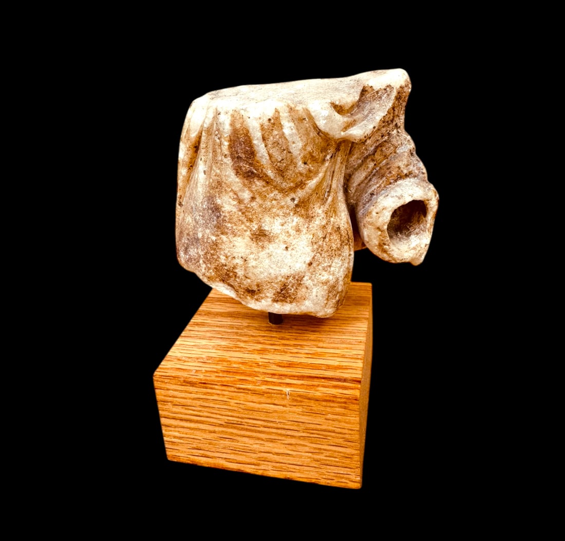 Ancient Roman Marble torso Ca. 2nd-3rd c AD. (1 of 5)