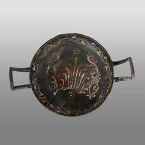 Ancient Apulian Magna Graecia, Gnathian Kylix c.350 BC.