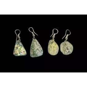Lot of 2 Ancient Roman Glass Fragment set in silver earrings.