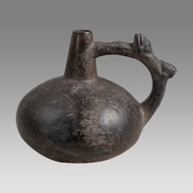 Ancient Pre Columbian, Blackware Pottery Vessel c.1200-1500 AD.
