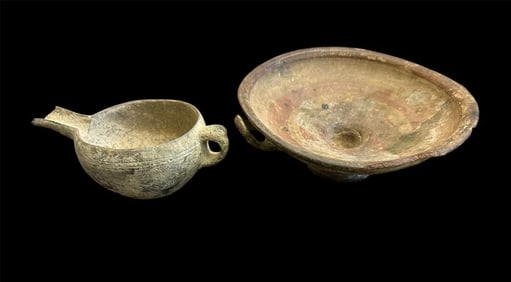 Lot of 2 Ancient Greek Terracotta Vessels c.5th-3rd century BC.