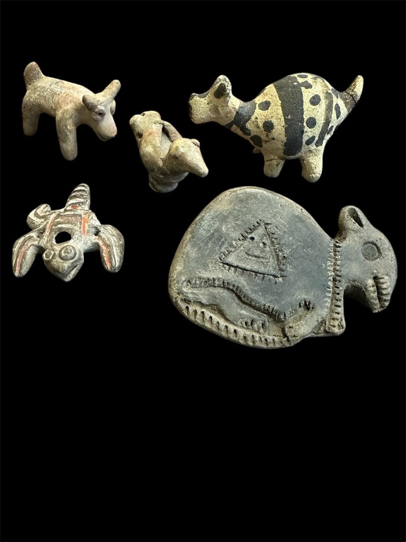Lot of 5 Ancient Pre Columbian Pottery Animals c.100 BC- 500 AD. (1 of 2)