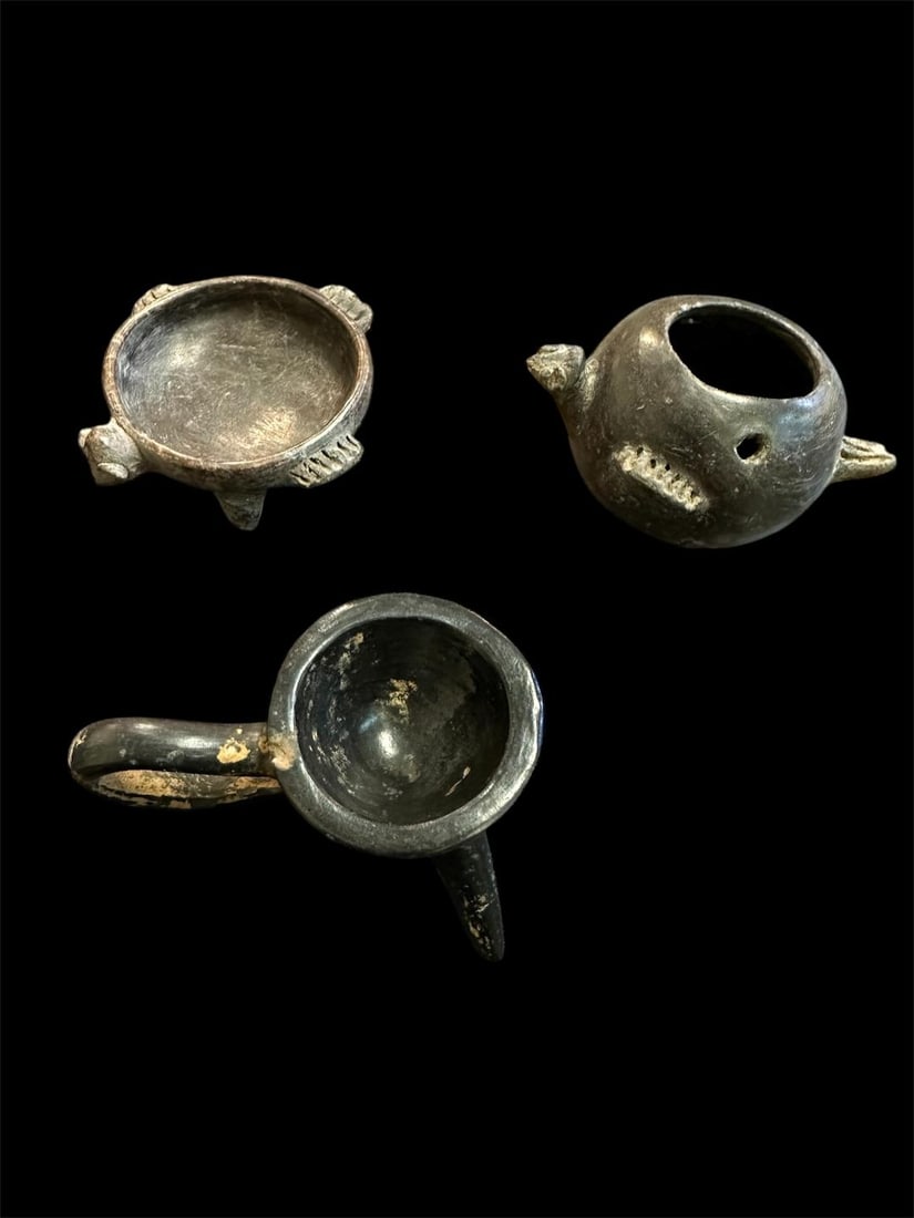 Lot Of 3 Pre columbian, Miniature Vessels c.500-800 AD. (1 of 3)