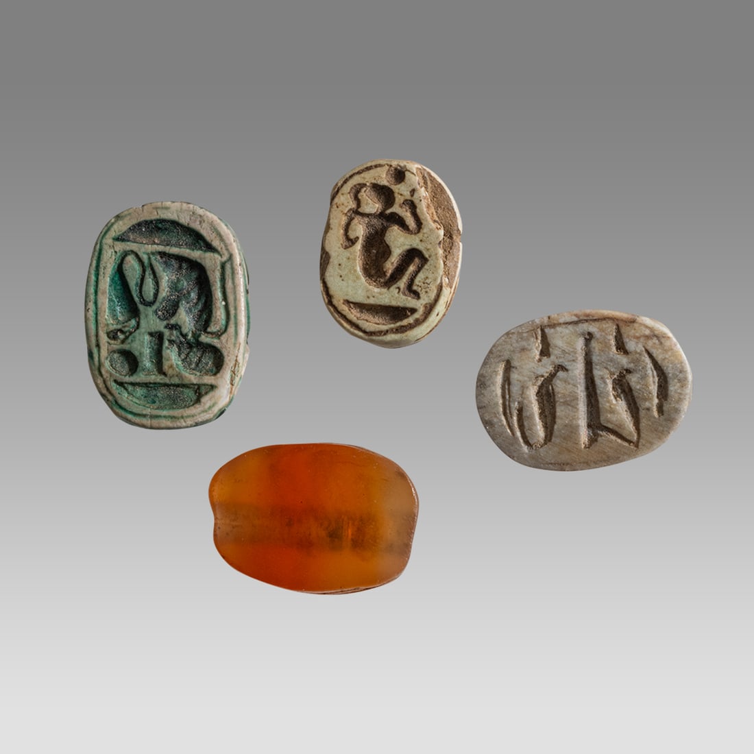 Lot of 4 Ancient Egyptian Steatite stone Scarabs c.1500-1100 BCE. (1 of 2)